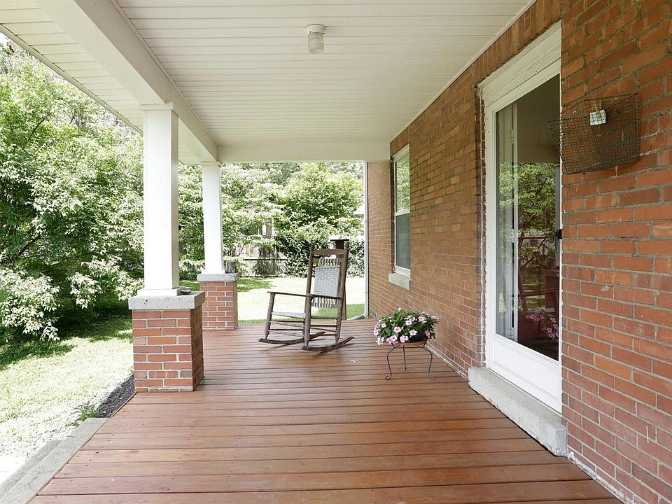 1st image of 2469 Eastway Dr
