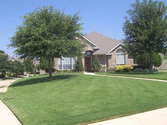 1st image of 6012 Pin Oak Dr