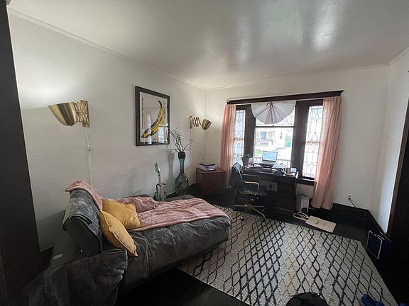 3rd image of 54 Norman Ave