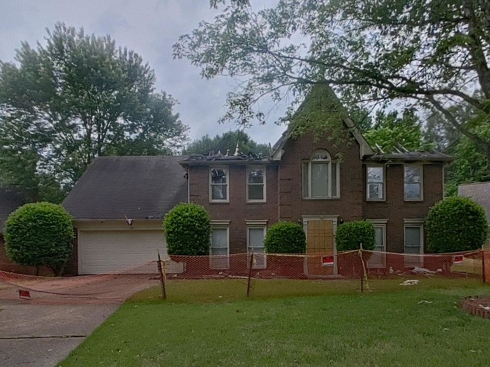1st image of 429 Spruce Glen Dr