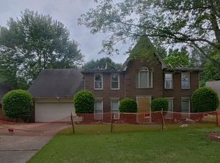 429 Spruce Glen Dr, Cordova, TN 38018