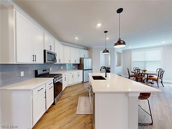 4th image of 7789 Clydesdale Dr