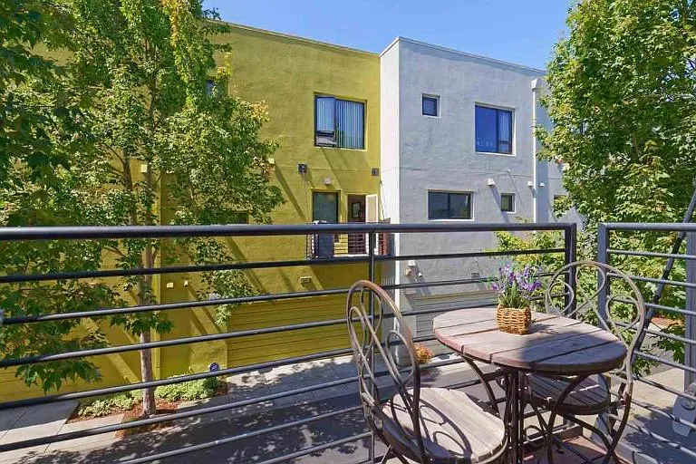604 Palisade Dr — Photo 12