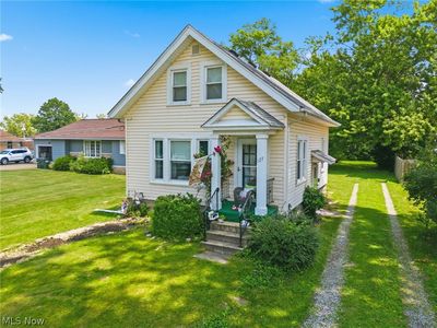 127 Avon Belden Rd, Avon Lake, OH, 44012