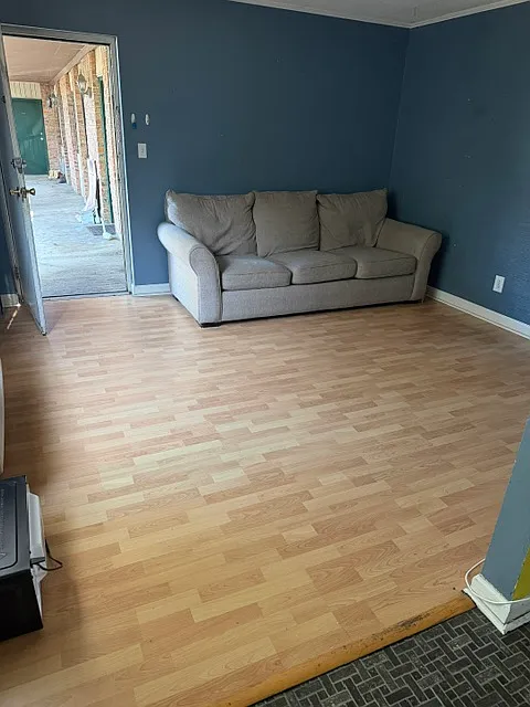 2 bed, 580 sqft, $1,100 — Photo 2