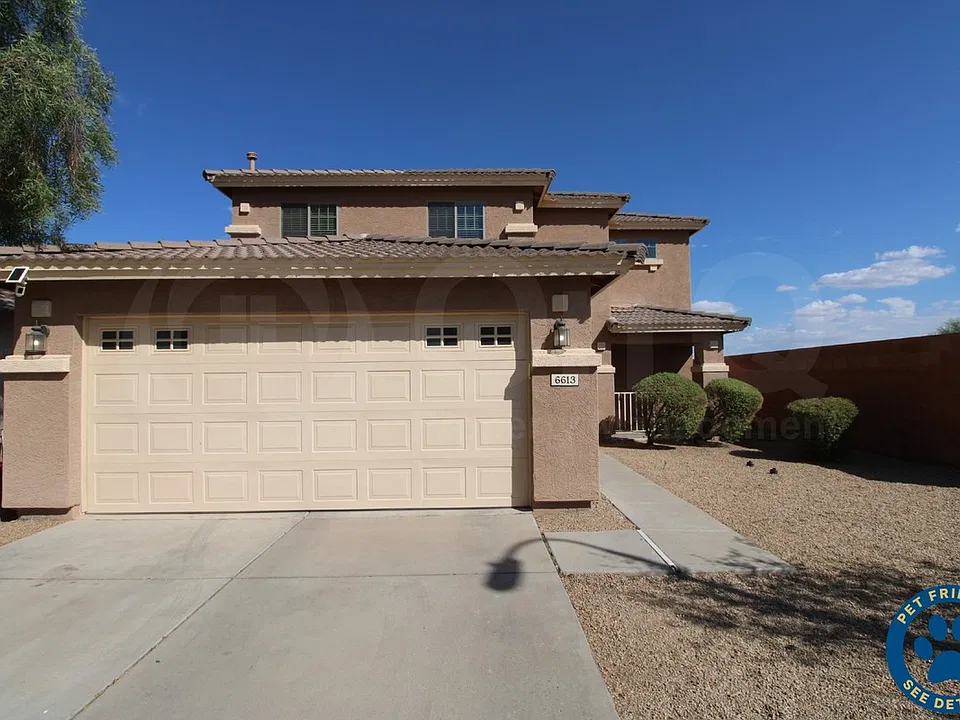 6613 W Desert Ln
