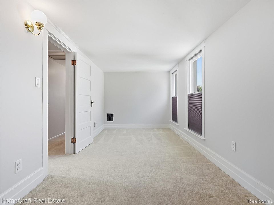 188 N Mill St, photo 25