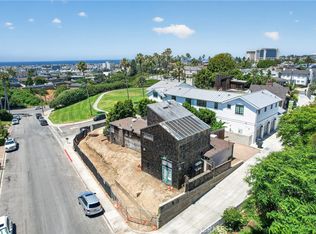 2700 Cliff Dr, Newport Beach, CA 92663