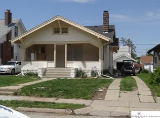 2726 Newport Ave, Omaha, NE 68112