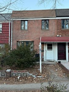 14441 68th Ave, Flushing, NY, 11367