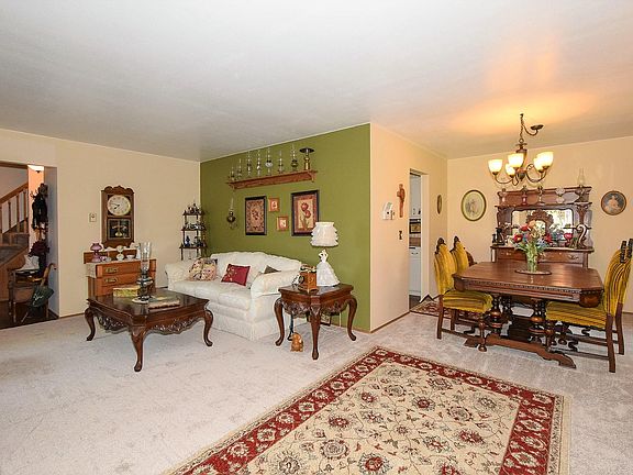 3rd image of 12435 W Euclid Ave