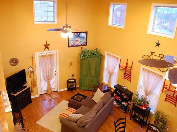 5th image of 106 Prewitt Dr