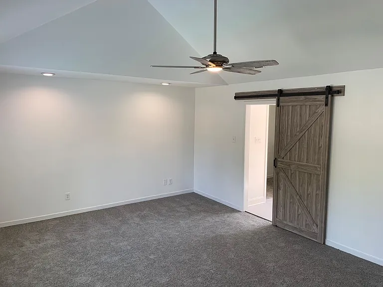 8935 Enton Cv — Photo 15