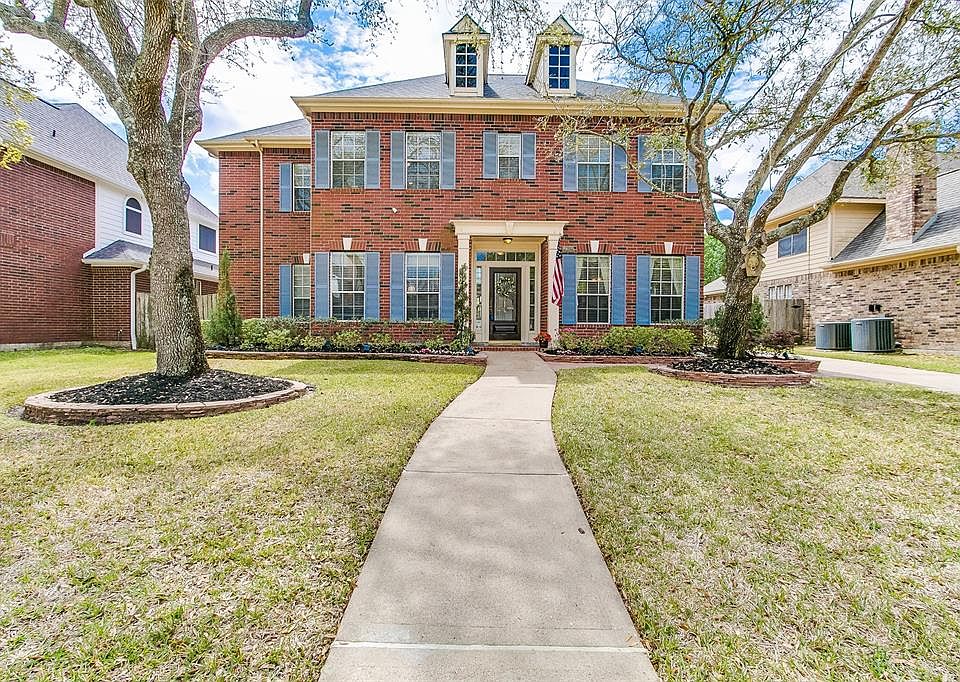 1st image of 19603 Whispering Breeze Ln