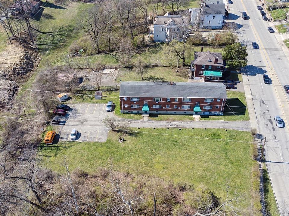 1st image of 3048 Gilbert Ave