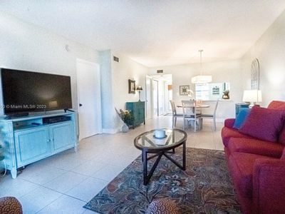 371 NW 76th Ave APT 206, Margate, FL, 33063