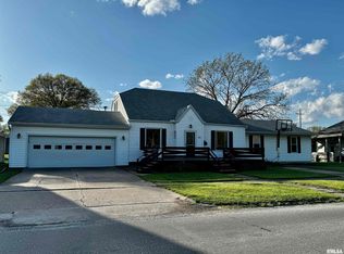 761 W Main St, Bushnell, IL 61422