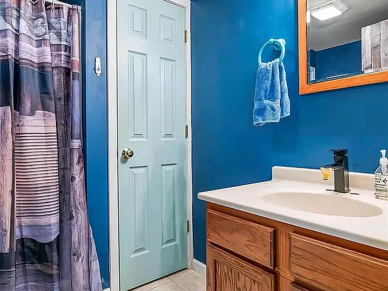 2109 Brookview Ct — Photo 27