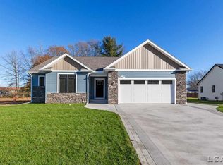 3283 Pender Ct, Adrian, MI 49221