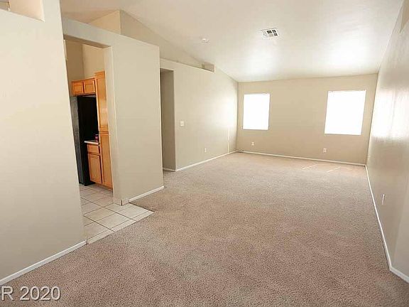 5th image of 5904 Silver Heights St
