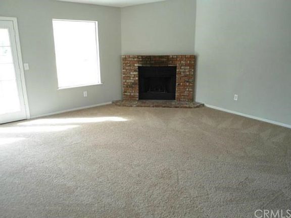 2nd image of 9296 Glendale St