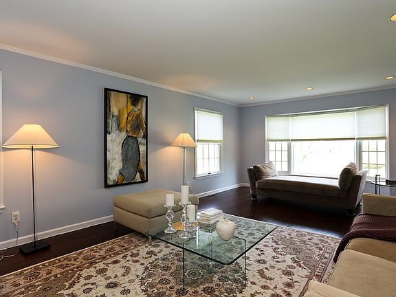 4th image of 3 Pebble Beach Dr