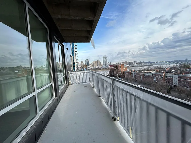 103 E 3rd St. - The Hayden — Photo 25