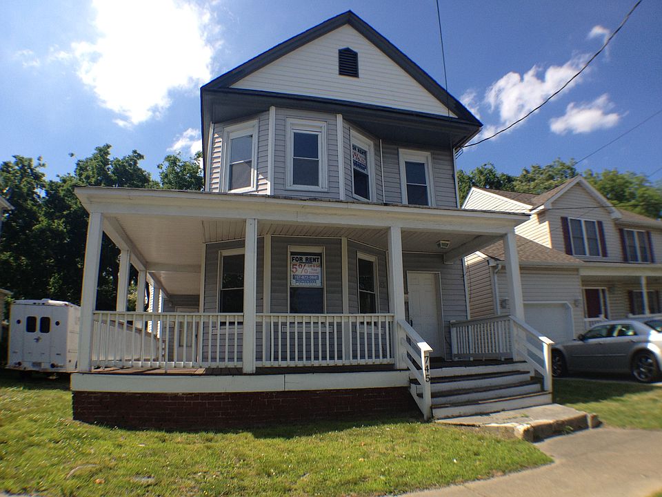 1st image of 745 28th St #B