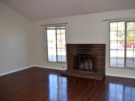 5th image of 701 Barber Dr