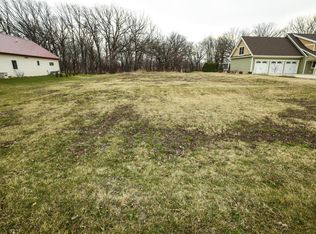125 Riverwood Dr, Harwood, ND 58042
