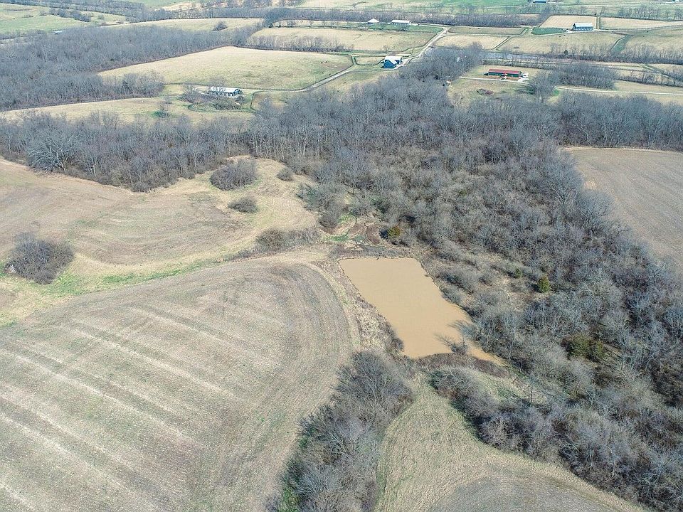 2nd image of 1110A Redmon Rd