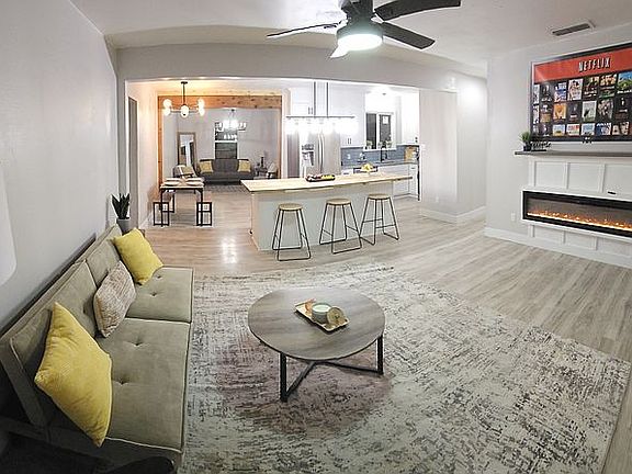 5th image of 1204 W Avenue E