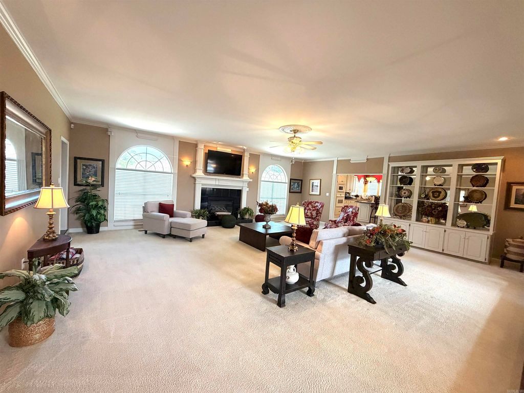 7 Westpointe Dr, Jacksonville, AR - View 6