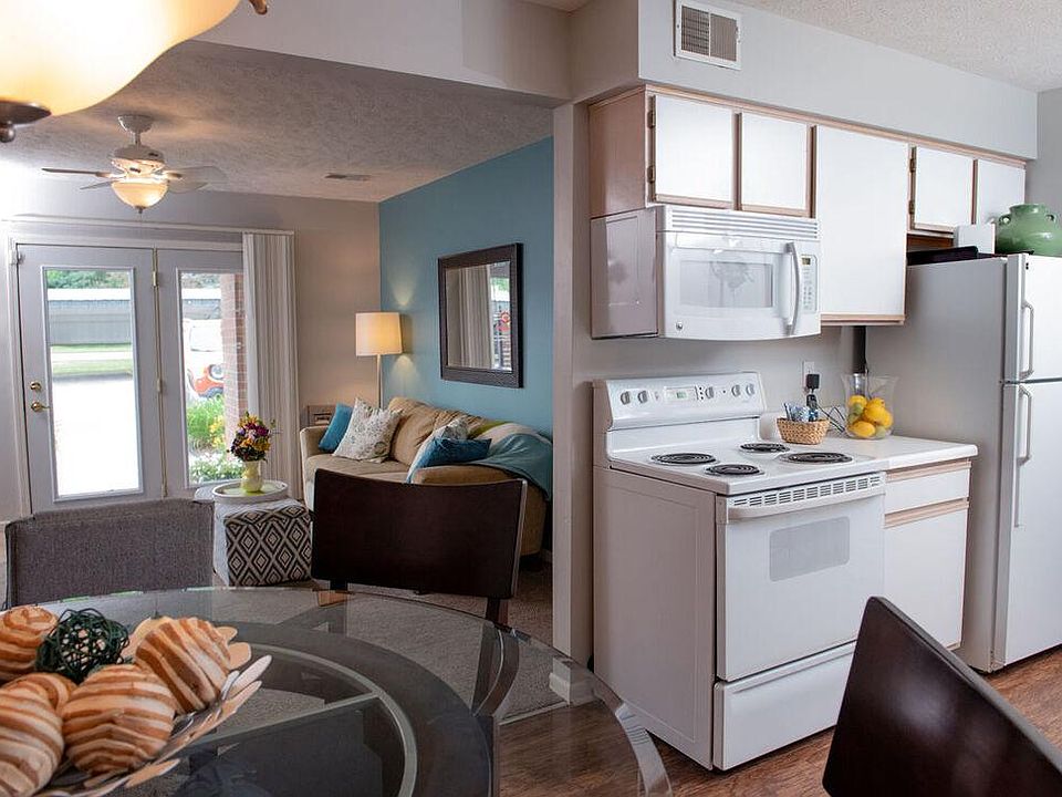 1st image of 141 Legacy Park Dr #2168