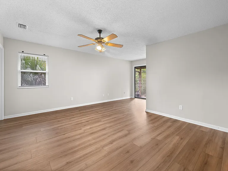119 Palm Valley Woods Dr — Photo 55