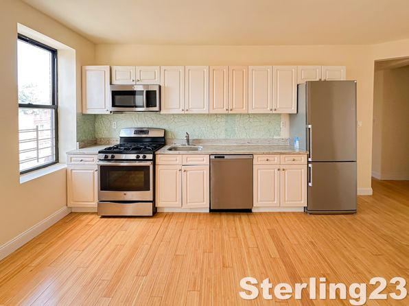 79 Brighton 11 St #3D