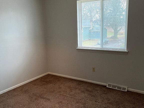 5th image of 637 N Columbus St #637