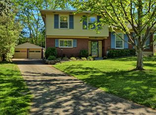 3140 Sunny Ln, Louisville, KY