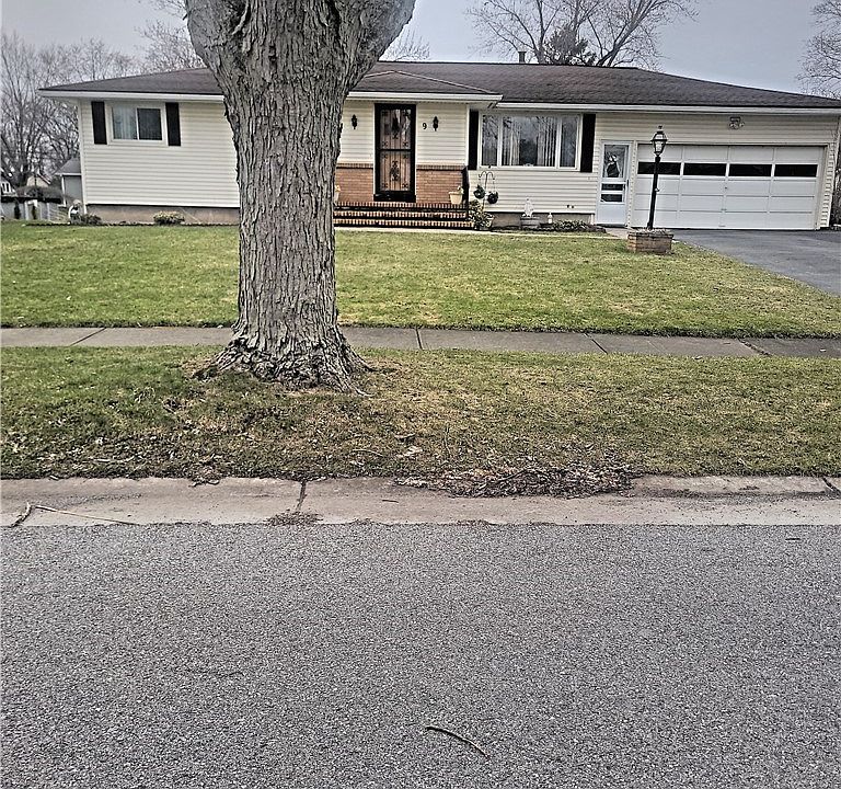 1st image of 9 Iland Dr