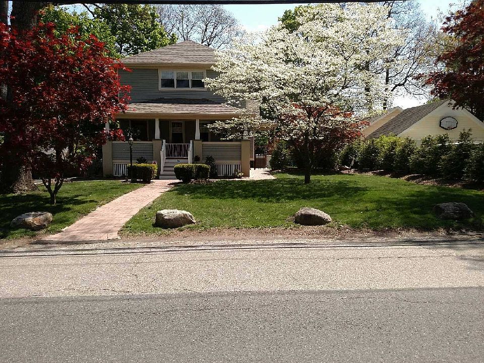 1st image of 14 Highwood Ave
