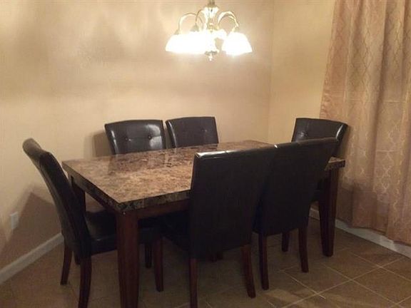 4th image of 272 Aspenway Dr