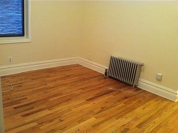5th image of 804 Nostrand Ave