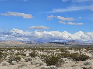 800 Donaldson Rd, Lucerne Valley, CA 92356