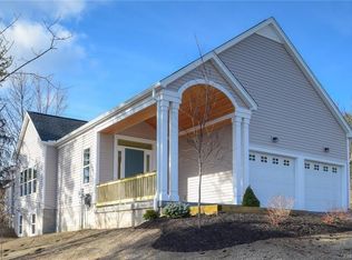 5540 Lakewood Trl S, Bristol, NY 14424