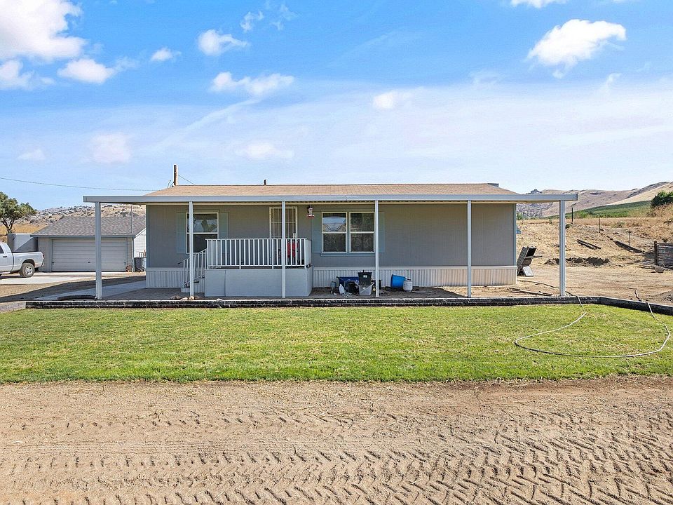 1st image of 27712 Avenue 146