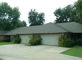 9022 S 28th St, Fort Smith, AR 72908