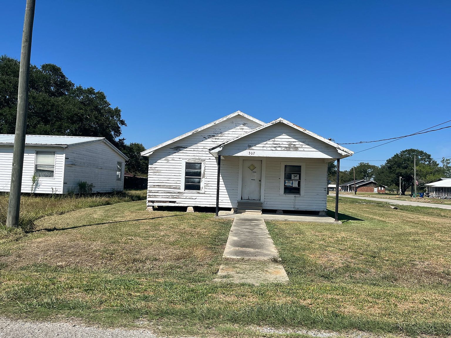 307 12th St, Mermentau, LA 70556 Zillow