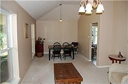3rd image of 15503 Linda St