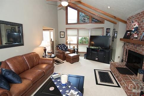 28 Blueberry Lane Great Room