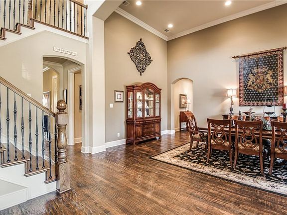5th image of 6505 Knollwood Dr